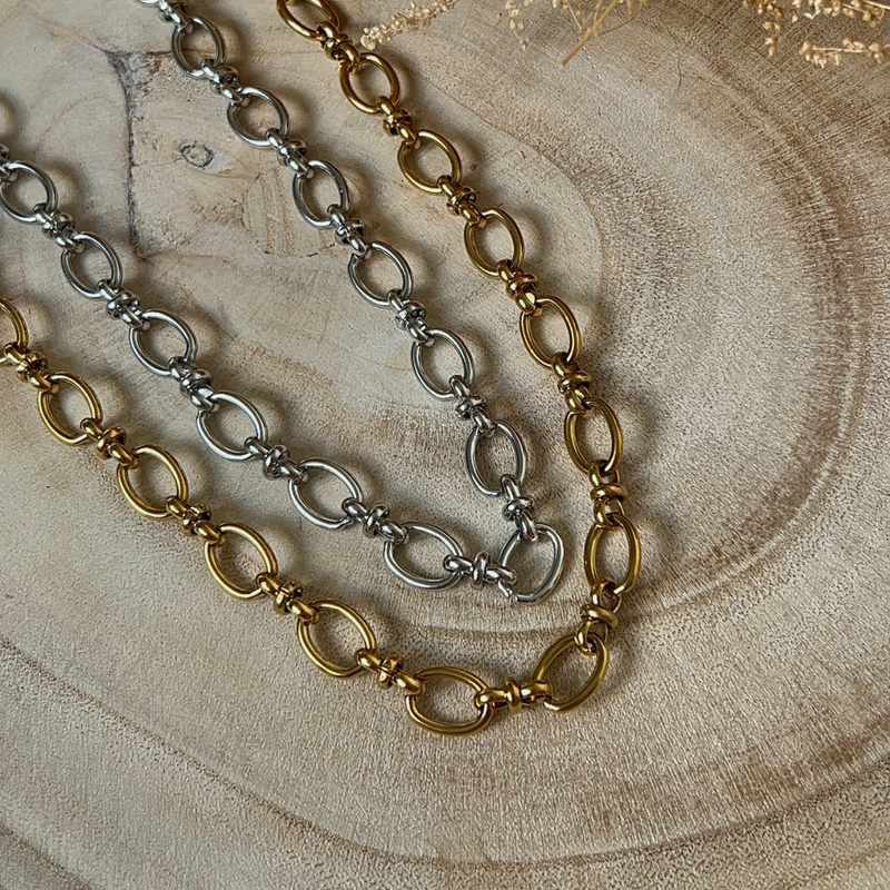 collier en doré ou argenté en acier inoxydable à personnaliser avec charms