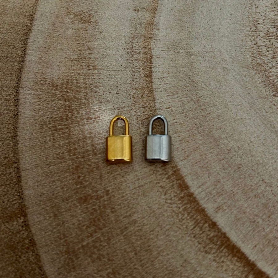 Deux charms cadenas en acier inoxydable doré et argenté pour bijou personnalisable   