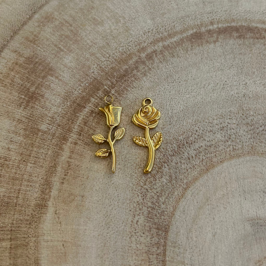 Deux charms fleur en acier inoxydable doré pour bijou personnalisable       