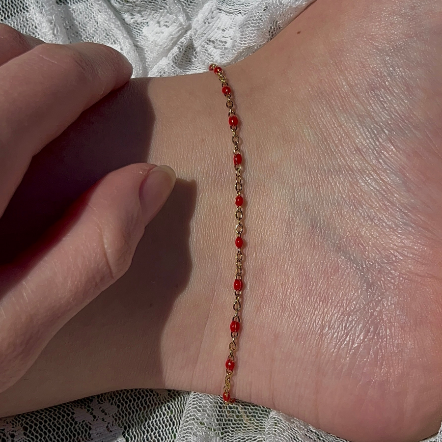chaîne de cheville rouge en acier inoxydable doré