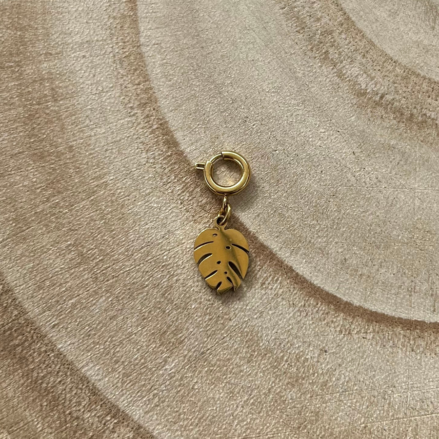 Bijou de maillot de bain - feuille
