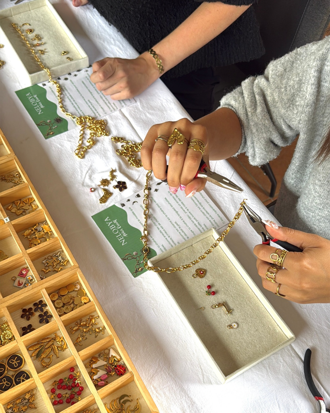 Atelier de personnalisation de bijoux