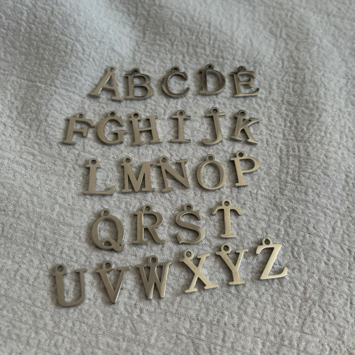 Charms lettres A à Z pour personnalisation de colliers